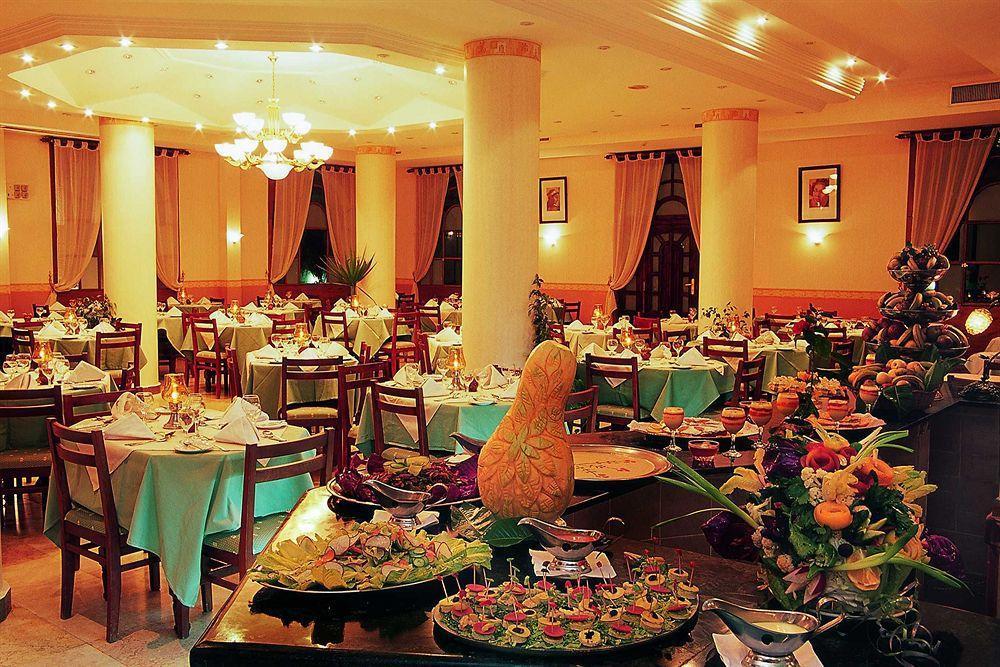 שארם א-שייח Cleopatra Tsokkos Hotel מסעדה תמונה